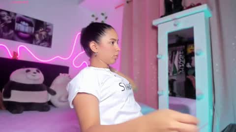 VICTORIA 3 online show from 10.19.25