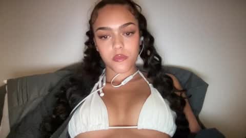 Goddess Victory  online show from 01.13.25