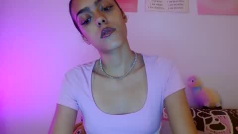 Goddess Victory  online show from 10.05.25