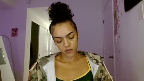 Goddess Victory  online show from 11.24.25