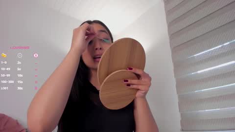 Victoria  online show from 03.02.25