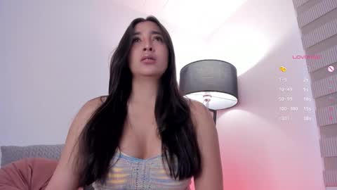 Victoria  online show from 11.26.25