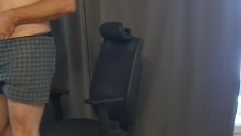 Vic online show from 11.18.25