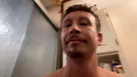 vicrobertson595 online show from 11.04.25