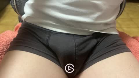 Snapshot of victoire84665212 chatting on 11.24.25 victoire84665212 online show from 11.24.25