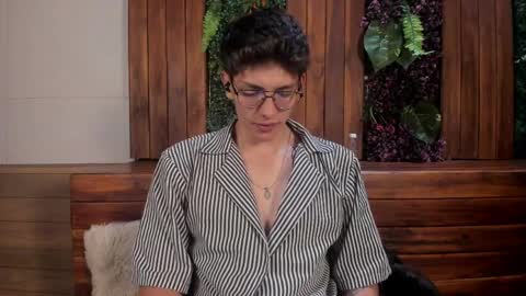 Victor Oliveira online show from 04.11.26