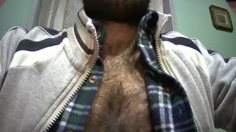 Snapshot of victorhume chatting on 12.22.24 VictorHume online show from 12.22.24