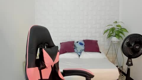 victoria online show from 02.15.26