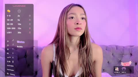 Snapshot of victoria_adams14 chatting on 01.08.25 Victoria for you online show from 01.08.25