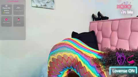 Snapshot of victoria_aphril chatting on 10.01.25 Victoria online show from 10.01.25