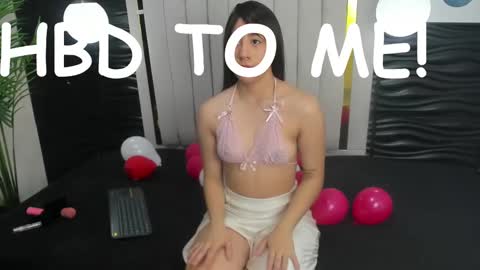 Victoria online show from 02.15.25