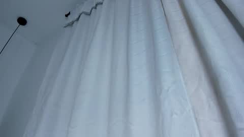 valentina online show from 10.19.25