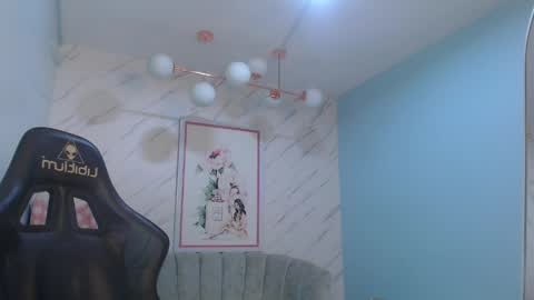 Victoria online show from 04.16.26