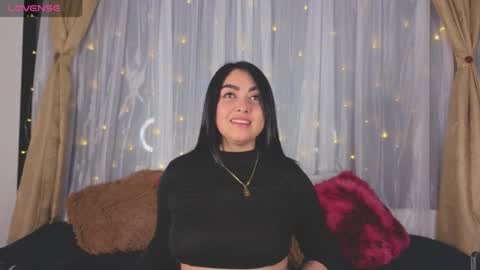 Victoria  online show from 11.18.25