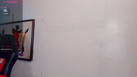 Snapshot of victoria_kastelo chatting on 06.15.26 Victoria online show from 06.15.26