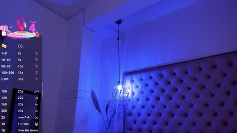 victoria_kitt online show from 11.22.25