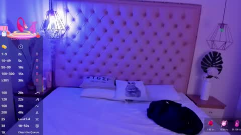 victoria_kitt online show from 11.23.25