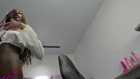 Vicky  online show from 10.23.25