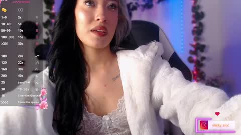 Victoria  online show from 04.07.26