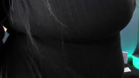 Victoria online show from 03.26.26