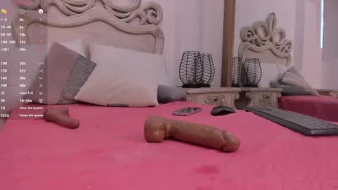 victoria  online show from 03.03.25