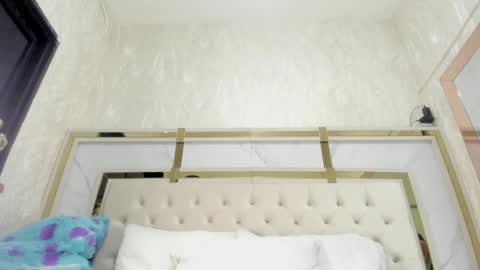 Victoria Sofia online show from 11.10.25