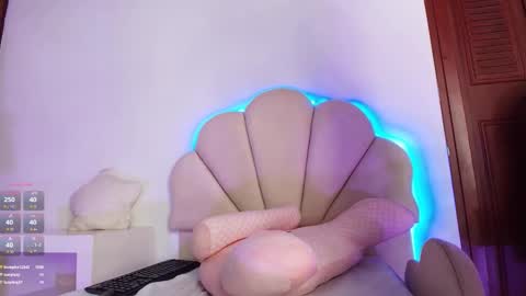 Victoria online show from 02.08.25