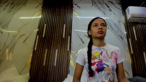 Victoria  online show from 10.20.25