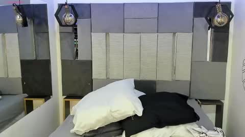 Victoria  online show from 02.20.26