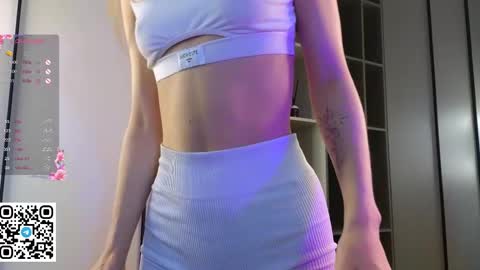 Snapshot of victoriahouston chatting on 10.18.25 victoriahouston online show from 10.18.25