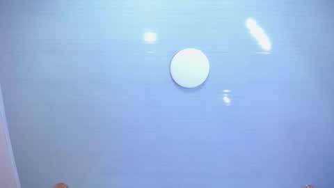 VICTORIA JOHNS online show from 01.18.25