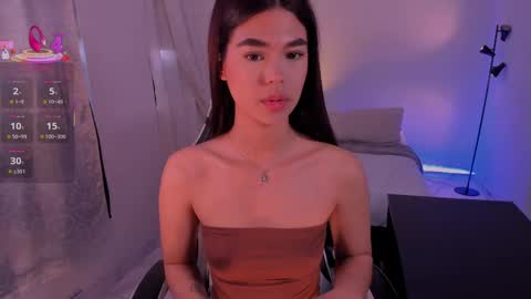 Victoria Levy online show from 09.26.25