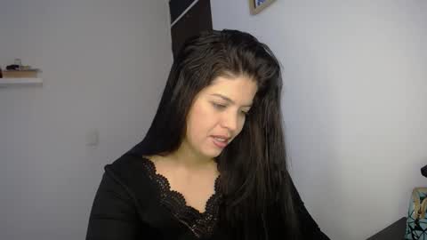victorialg online show from 10.02.25