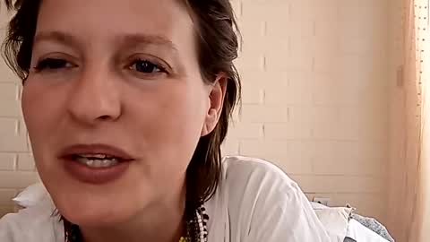 victoriaqueen1990 online show from 12.16.24