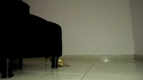 Victoria online show from 02.04.25