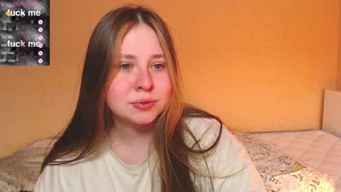 Snapshot of victoriassecrets_ chatting on 02.20.25 victoriassecrets_ online show from 02.20.25