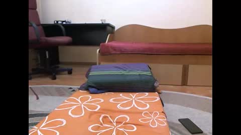 Watchers Wife online show from 12.03.25