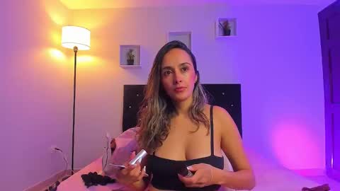 victoriia_rose_ online show from 04.02.26