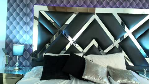 victtoria lee online show from 02.11.25