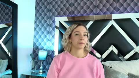 victtoria lee online show from 02.12.25