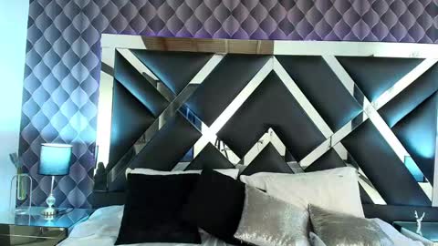 victtoria lee online show from 02.13.25