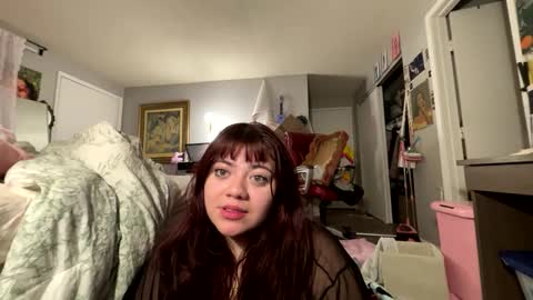 viennavisabelle online show from 10.05.25