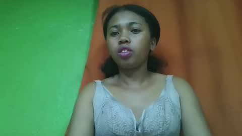 Snapshot of vierge28430 chatting on 04.29.26 vierge28430 online show from 04.29.26