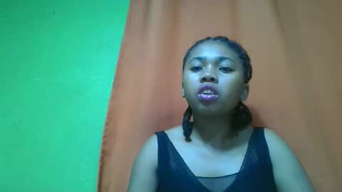 Snapshot of vierge28430 chatting on 05.07.26 vierge28430 online show from 05.07.26