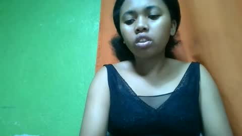 Snapshot of vierge28430 chatting on 05.15.26 vierge28430 online show from 05.15.26