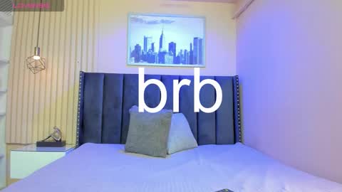 Snapshot of viiolett_lee chatting on 02.01.26 Viiolett online show from 02.01.26