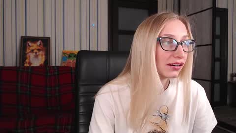 Vika online show from 10.19.25