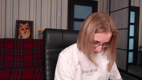 Vika online show from 04.15.26