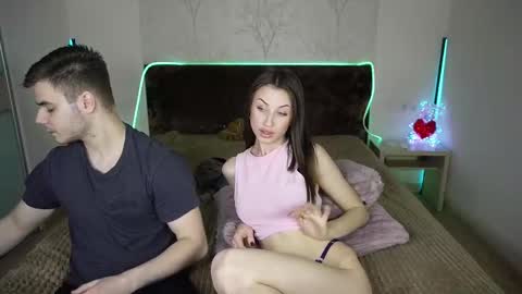 vikki and george online show from 11.14.25