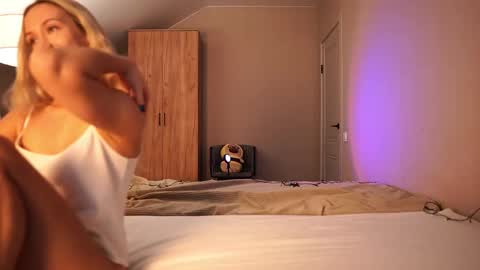 VIKKI online show from 01.10.26